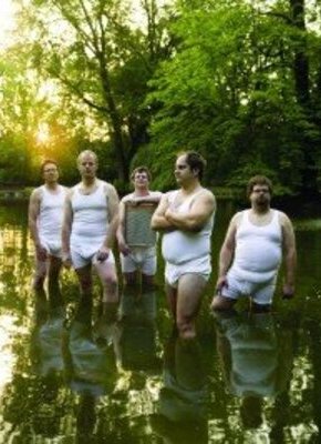 Bild von Flohmarkt auf dem Hof