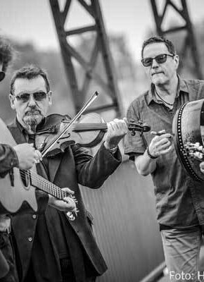 Bild von Larry Mathews Blackstone Band