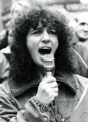 Bild von "Überstunden an Leben" - Ein Filmportrait über Peggy Parnass im Ledigenheim