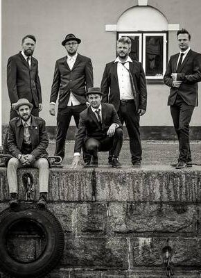 Bild von Baby Love & The Van Dangos