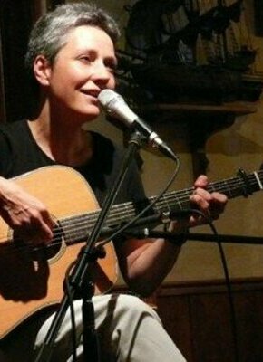 Bild von Konzertabend - Annett Kuhr "Nur ein Katzensprung"