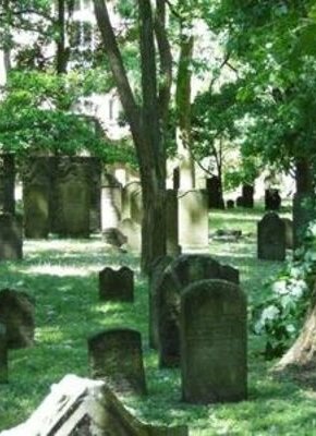 Bild von Jüdisches Leben – Stolpersteine – Jüdischer Friedhof Königsreihe