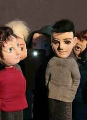 Bild von Amy, Tarik und das Herz Emoji