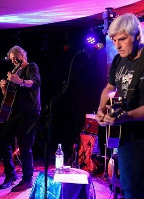 Bild von Terassenkonzert: Rails 'n Rivers*