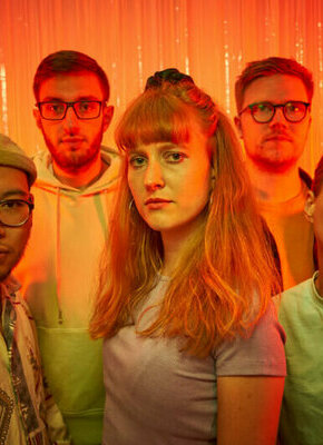 Bild von LARIZA: FUTURE-JAZZ-POP