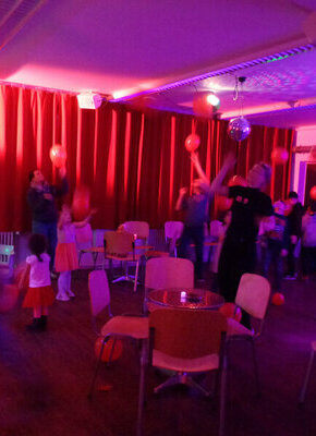 Bild von Kinderdisco – „Tanz in den Mai“