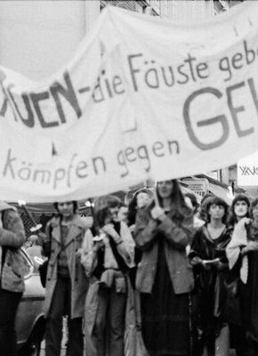 Bild von Filmvorführung + Diskussion: Juli 76 – Das Private ist politisch