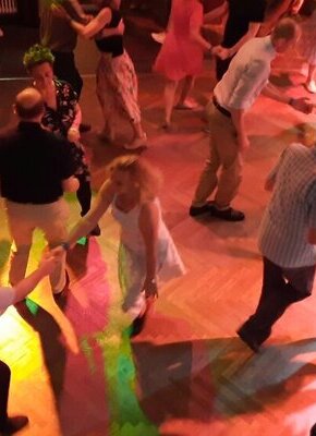 Bild von SHINY'S BALLROOM - LOLA swingt