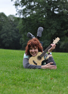 MUCKE MIT DER UKE