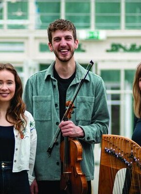 Bild von Crossdorf Festival: Rebecca Hill & Charlie Stewart mit Mischa MacPherson (Schottischer Folk)