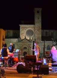 Konzert: Tonky de la Peña & Pete Wilson Blues Band