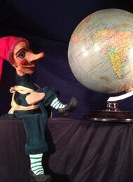Puppentheater Uli Schlott:  Kasper und die Weltreise (ab 3 Jahren)
