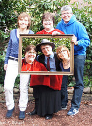 Gruppe WortSchwung zur Benefiz-Lesung im Ledigenheim