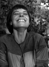Lachen ohne Grund und Komma - Kunst und Kraft des heilsamen Lachens