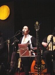 Konzert mit META TI FOURTOUNA (Nach dem Sturm)