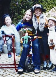Bobbycar und Kidsklamotte