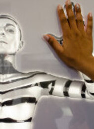 Menschen und ihre Dinge – Fotografien von MoTo