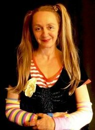 FAMILIENMUSIK: Hexe Knickebein Lieblingslieder