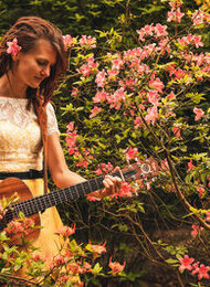 „SONGS & WHISPERS“ presents @ Kulturschloss: Ronja Maltzahn (D)