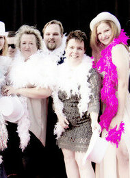 Achtung Showbusiness!