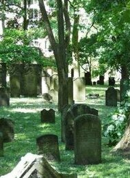 Jüdisches Leben – Stolpersteine – Jüdischer Friedhof Königsreihe