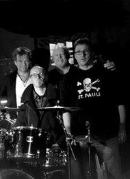 Benefizkonzert: Schattensaite + Four Colour Green