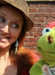 Maya Raue - Puppentheater | Kollin Kläff und der freche Drache Blitz