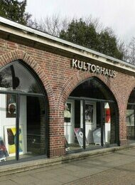 Ein Denkmal erfindet sich neu…  … von der Bedürfnisanstalt zum KULTORHAUS