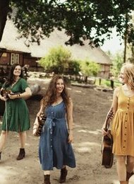Folky June | Folk und Bluegrass Trio