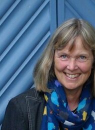 Susanne Neuffer liest aus ihrem neuen Novellenband „Sandstein“ fürs Ledigenheim - zu Gast im Kleinen Michel