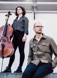 Dan & Dora | Filmische Hausmusik von Klavier und Cello