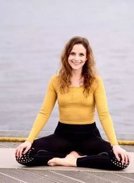 Yoga und Worte mit Toni mit kreativem Schreiben