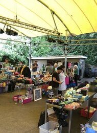 2. LOLA - SOMMERFLOHMARKT Outdoor und indoor - im Saal und überdachten Biergarten