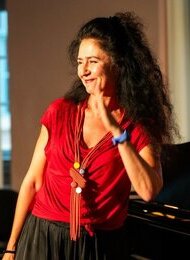 Stella Morgenstern und Polina Shepherd: Lieder von unterwegs