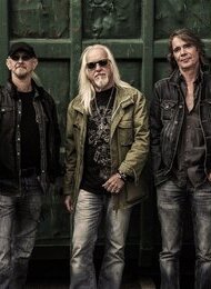 BIRTH CONTROL Live on Tour