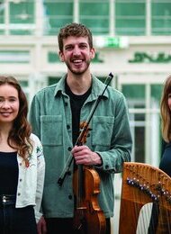 Crossdorf Festival: Rebecca Hill & Charlie Stewart mit Mischa MacPherson (Schottischer Folk)