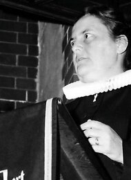 FrauenLeben – FrauenSpuren | Elisabeth Haseloff – »Herr Pastor ist eine Frau!«